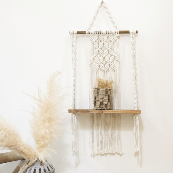 מדף מקרמה לומבוק